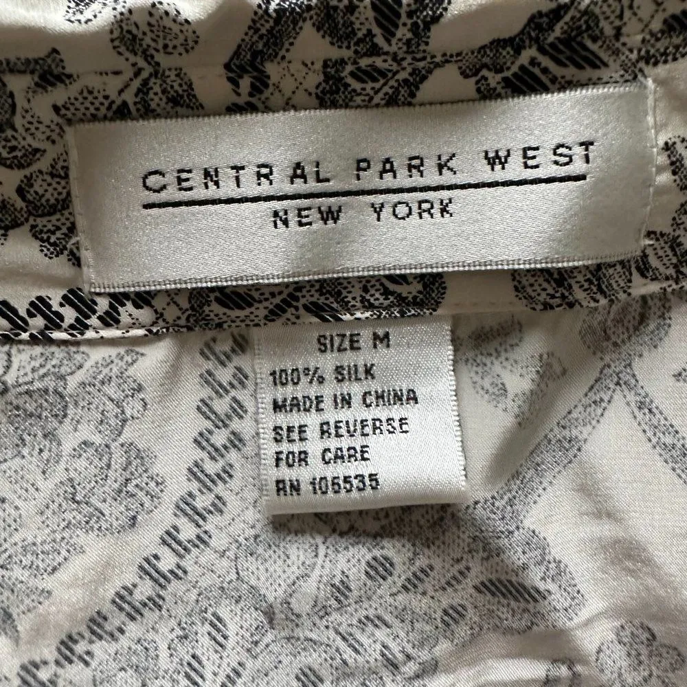 Central Park West Long Sleeve Silk Blouse Black and White Lace Pattern Size Med - Image 7