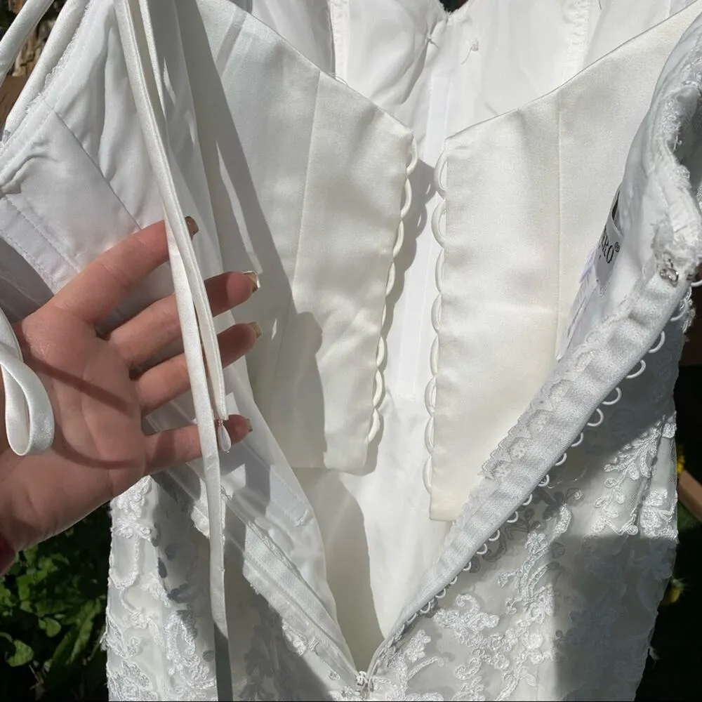 Maggie Sottero Chesney Lace Trumpet Wedding Dress Size 6 White - Image 6