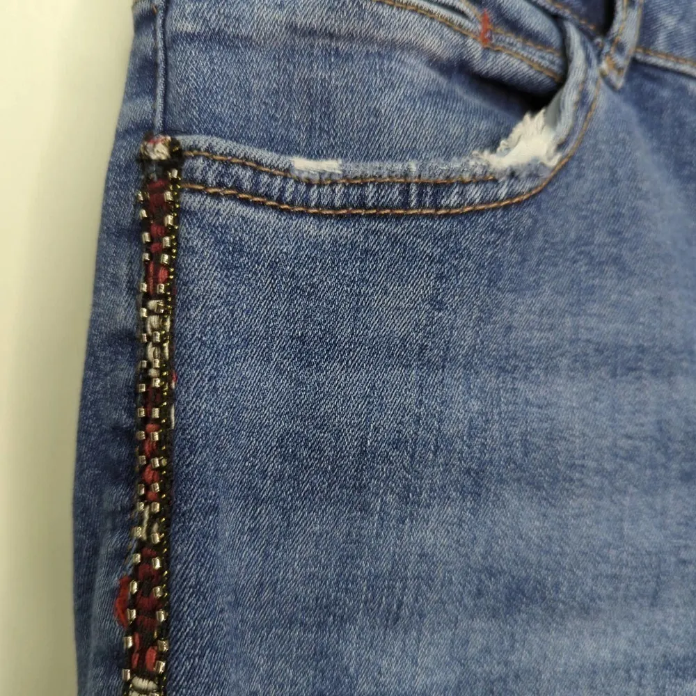 ZARA Women's Side‎ Beading Stitching Accents Skinny Denim - Image 4