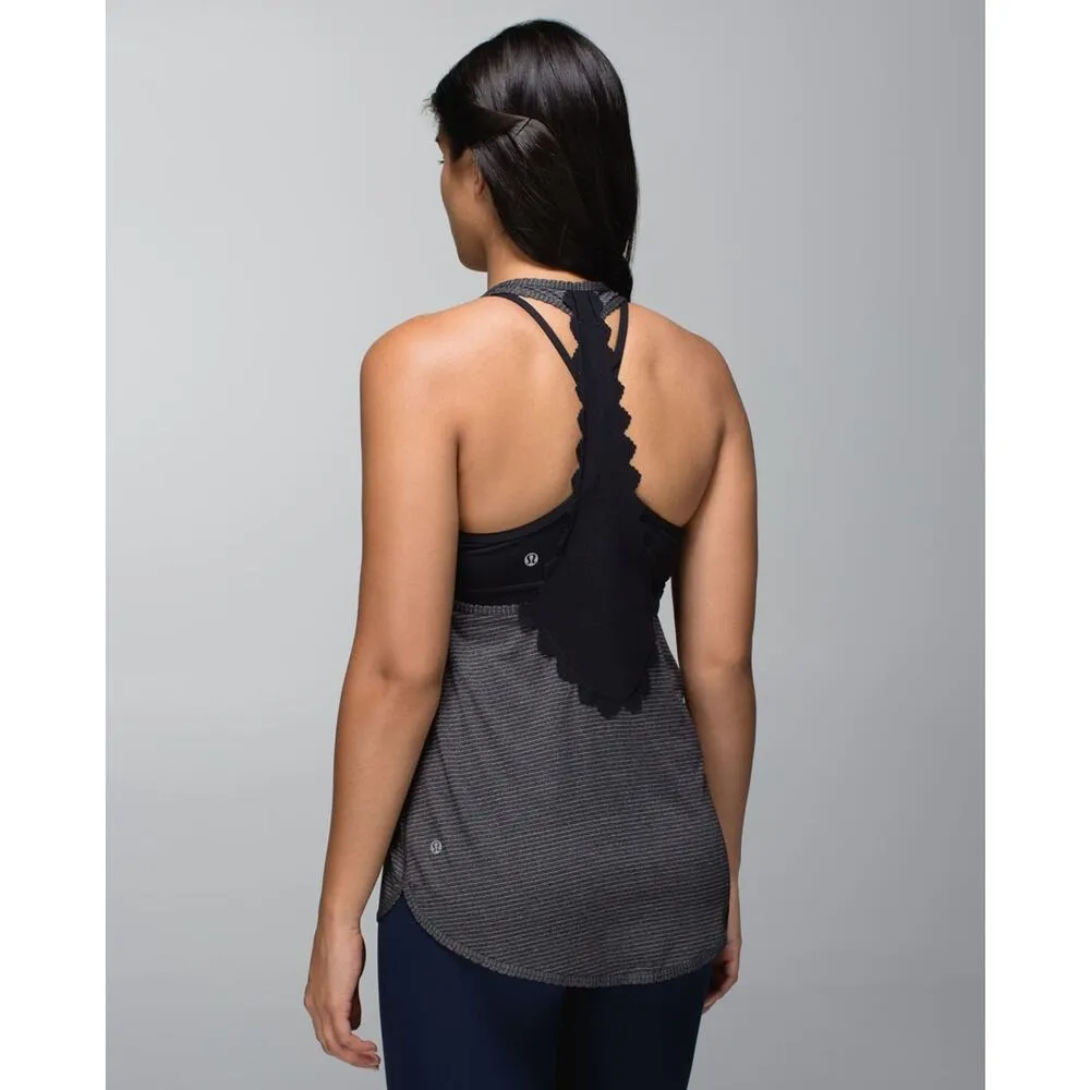 Lululemon 105 F Singlet Tank Top Womens 4 6 Black Gray Racerback Scalloped - Image 2