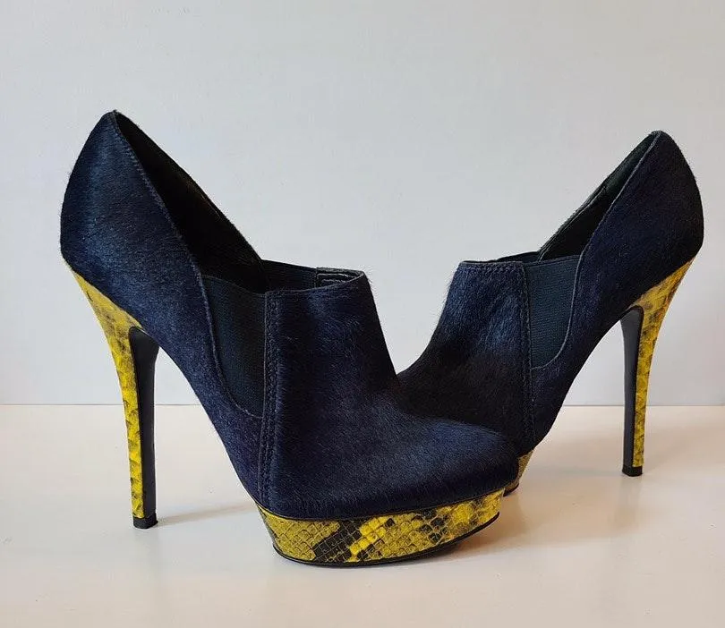 Rachel Roy Navy Fur Booties 7 - Image 4