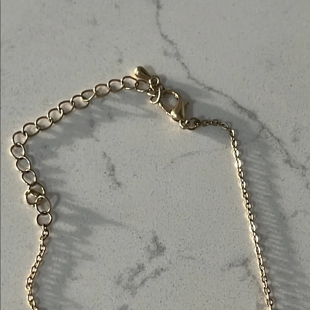 Animal Print Clover Pendant Necklace Gold - Image 4