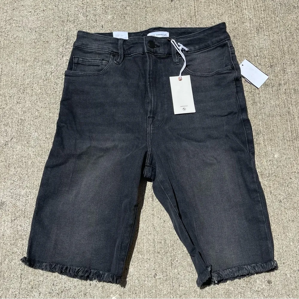 Good American Bermuda Shorts size 4 - Image 2