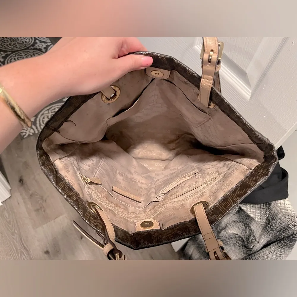 Michael Kors 30S11TTT4B Jet Set Logo Print Signature Brown Tote Handbag - Image 3