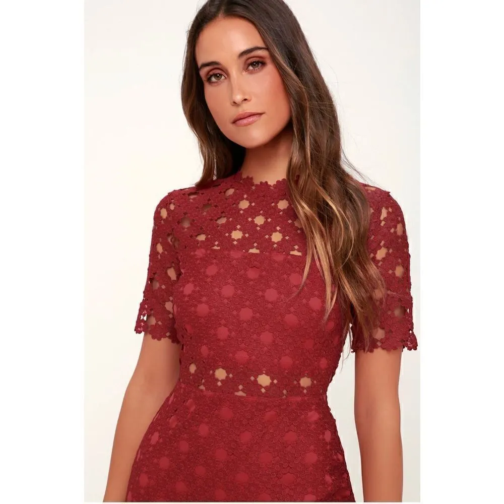 Lulus Burgundy Crochet Laced Bodycon Midi Dress Size S/ Party/ Cocktail/Formal - Image 4