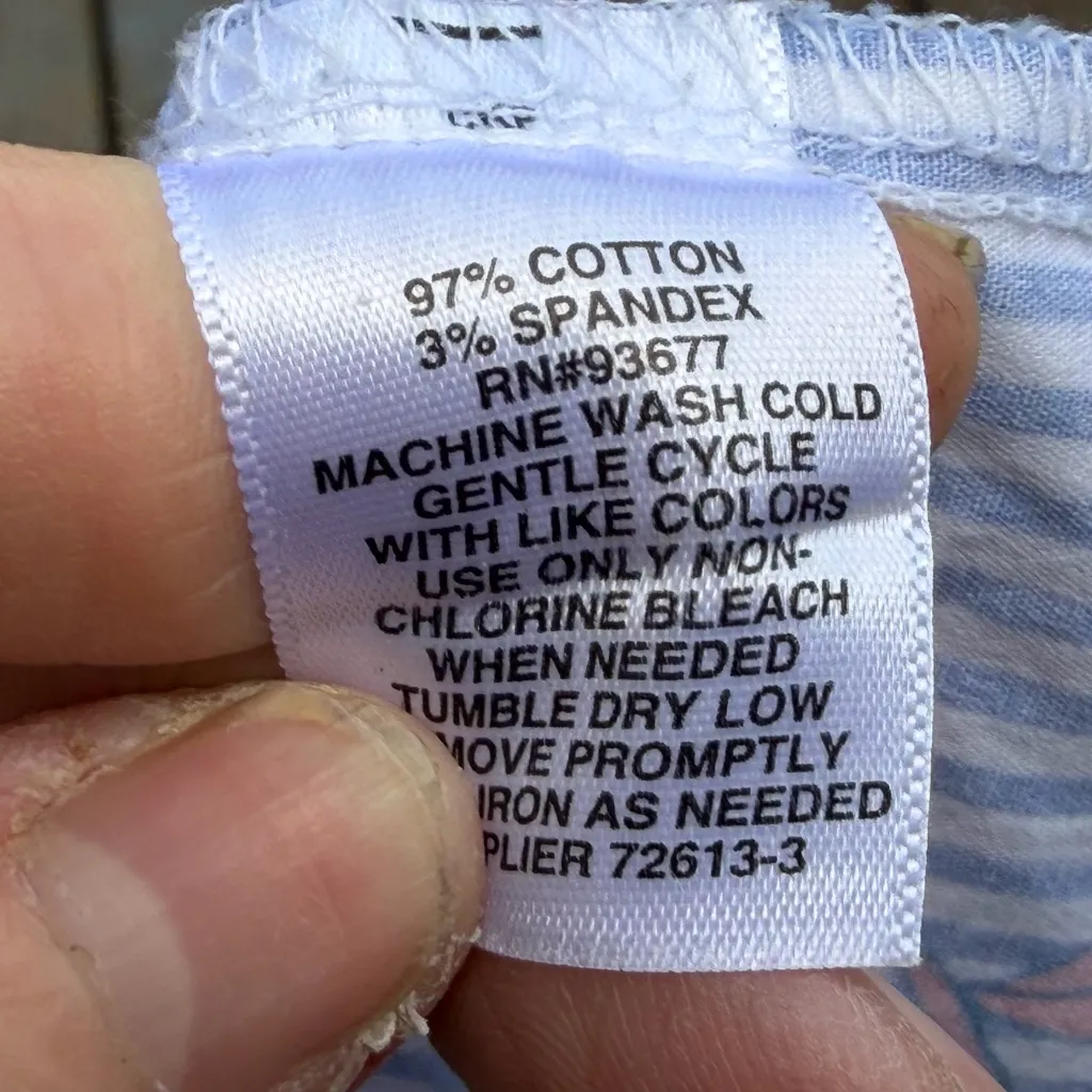 Belle Sky Pop Over top Floral Striped 3/4 sleeves with ties on end hi-lo size M - Image 8