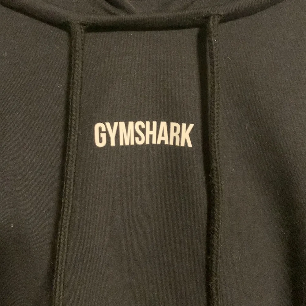Cropped Gymshark sweatshirt - Image 3