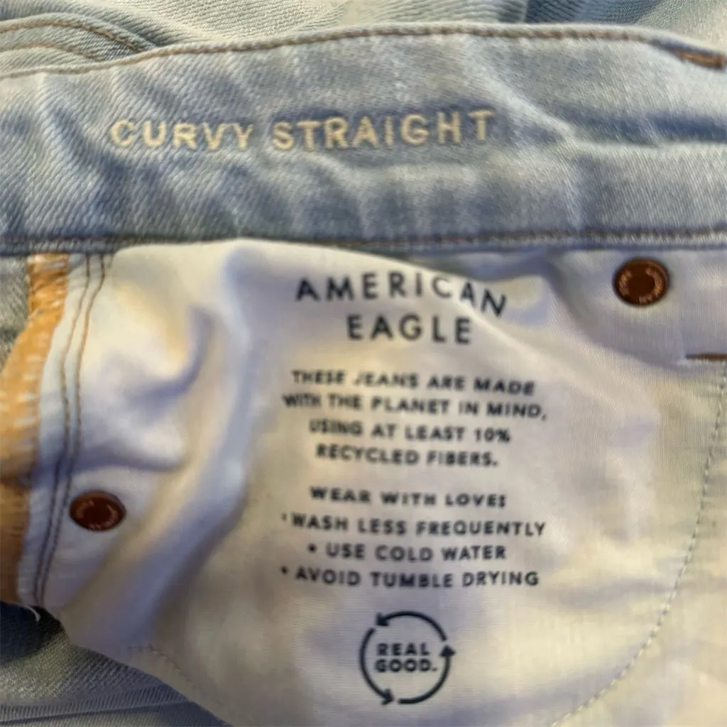American Eagle Women's Curvy Straight Light Wash Distressed Jeans 2 Blue - Image 9