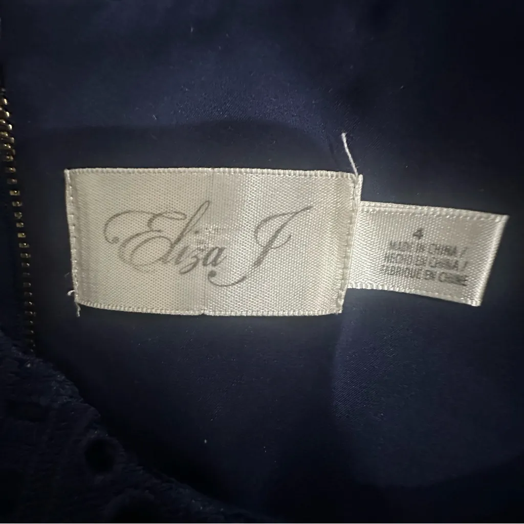 Eliza J Navy Lace Scalloped Sheath Dress Size 4 Cocktail Wedding Guest - Image 8