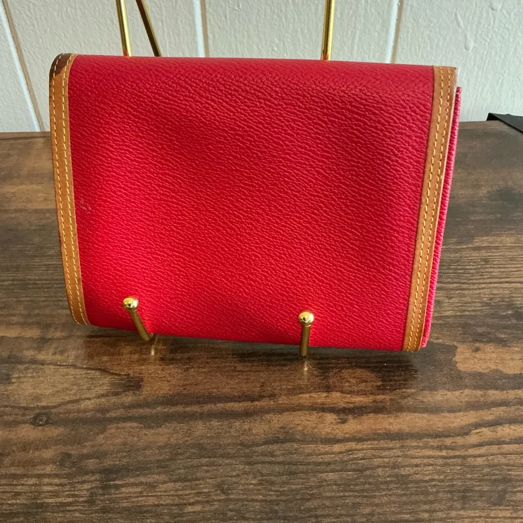 A Very Rare De Leville Made In Italy Small Red Pebbled Leather Snap Pouch Wallet - Image 2