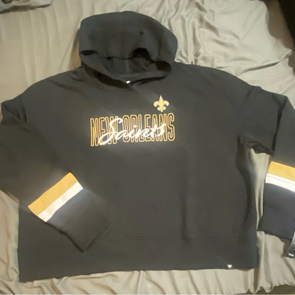 NWT Official NFL fanatics 2x Women’s New Orleans Saints sweatshirt - Image 4