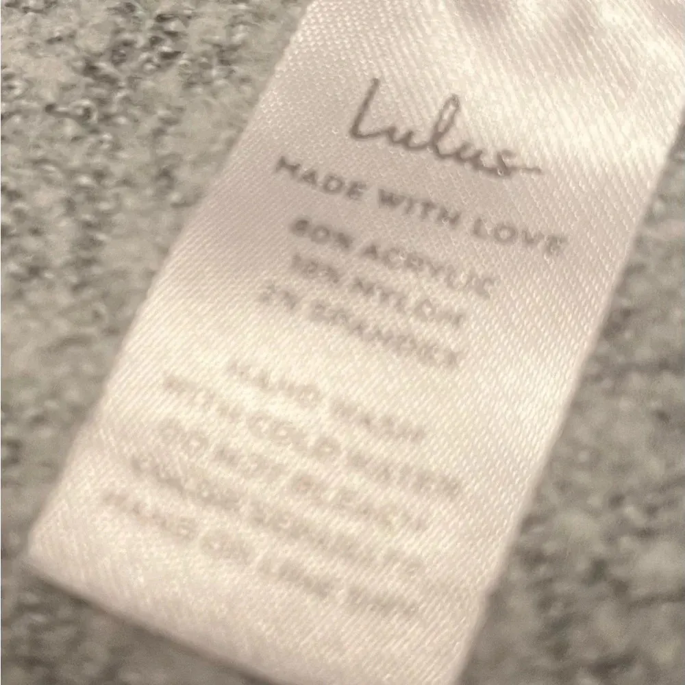 Lulus cozy perfection light grey dolman sleeve sweater, size Small. Gray - Image 4