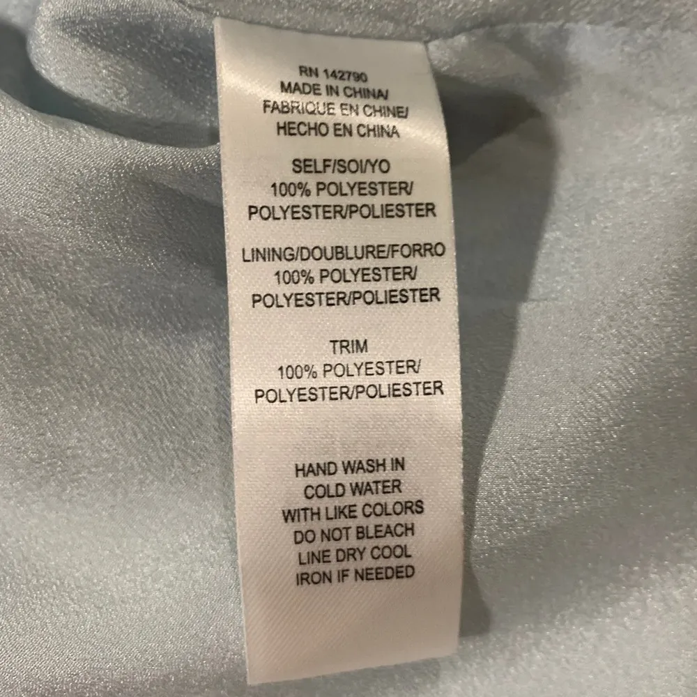 Boutique | The Black Rose Spring Midi Dress Size Medium - Image 10