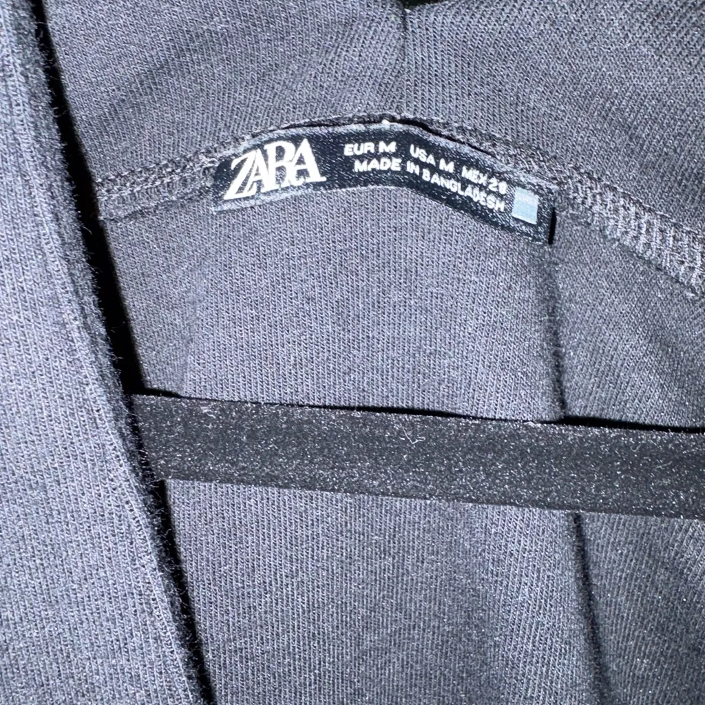 ZARA Black Sleeveless Drape Vest Top- Size Medium‎ - Image 4