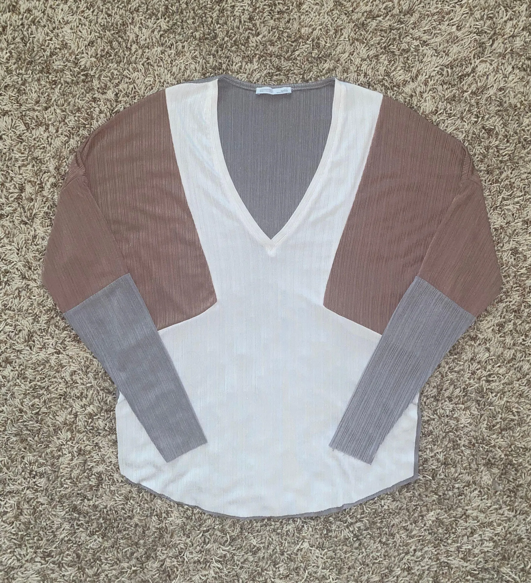 Geometric Long Sleeve Top - Image 2