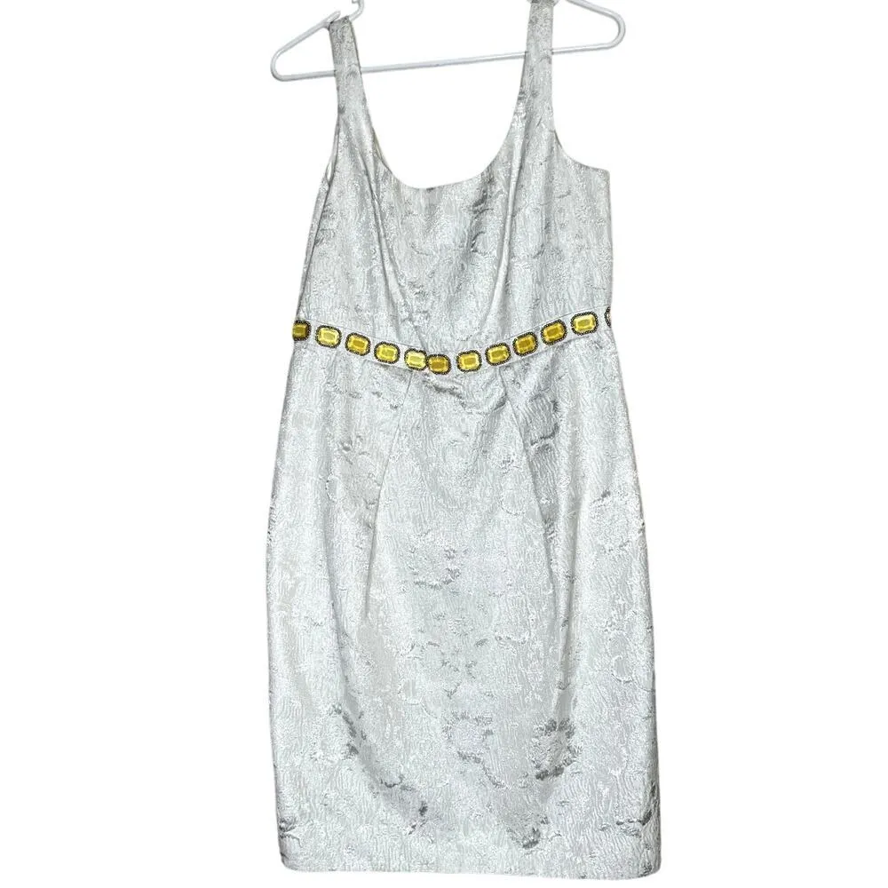 Carmen Marc Valvo dress size 10 damask fabric with jeweled waist sleevelss - Image 4