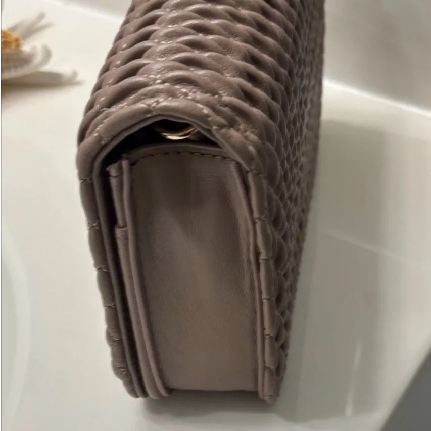 Bebe Boston Crossbody Bag- NWT - Image 7