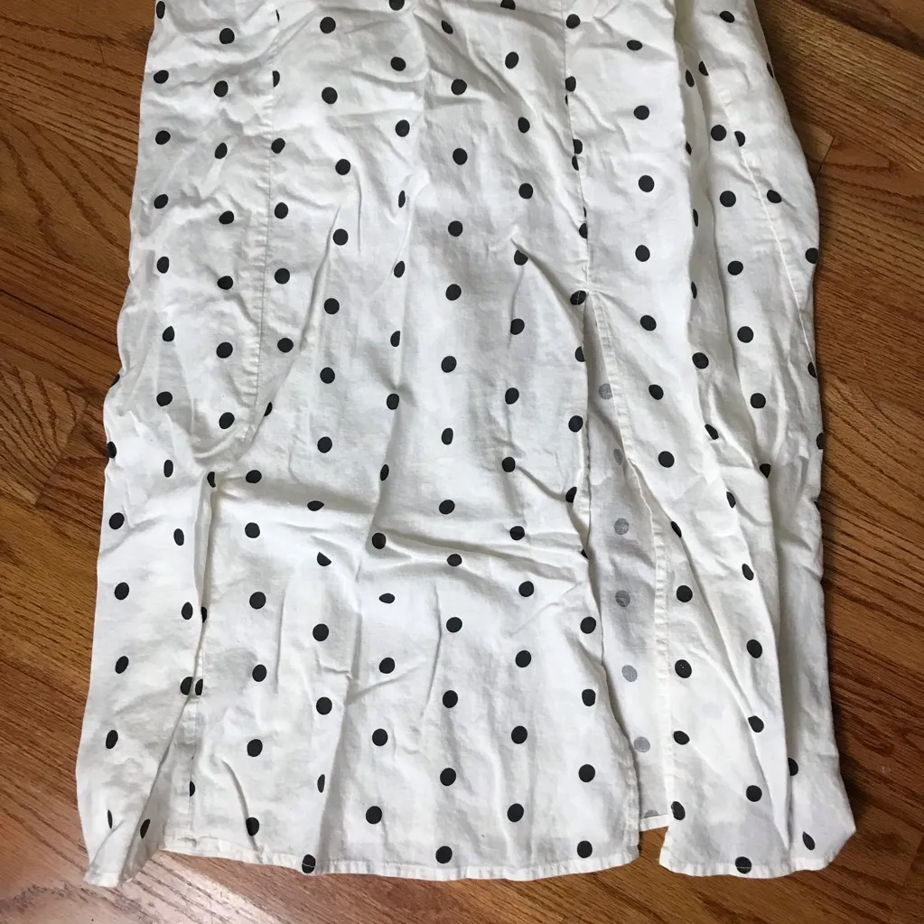 Old Navy White Polka Dot Dress - Image 2
