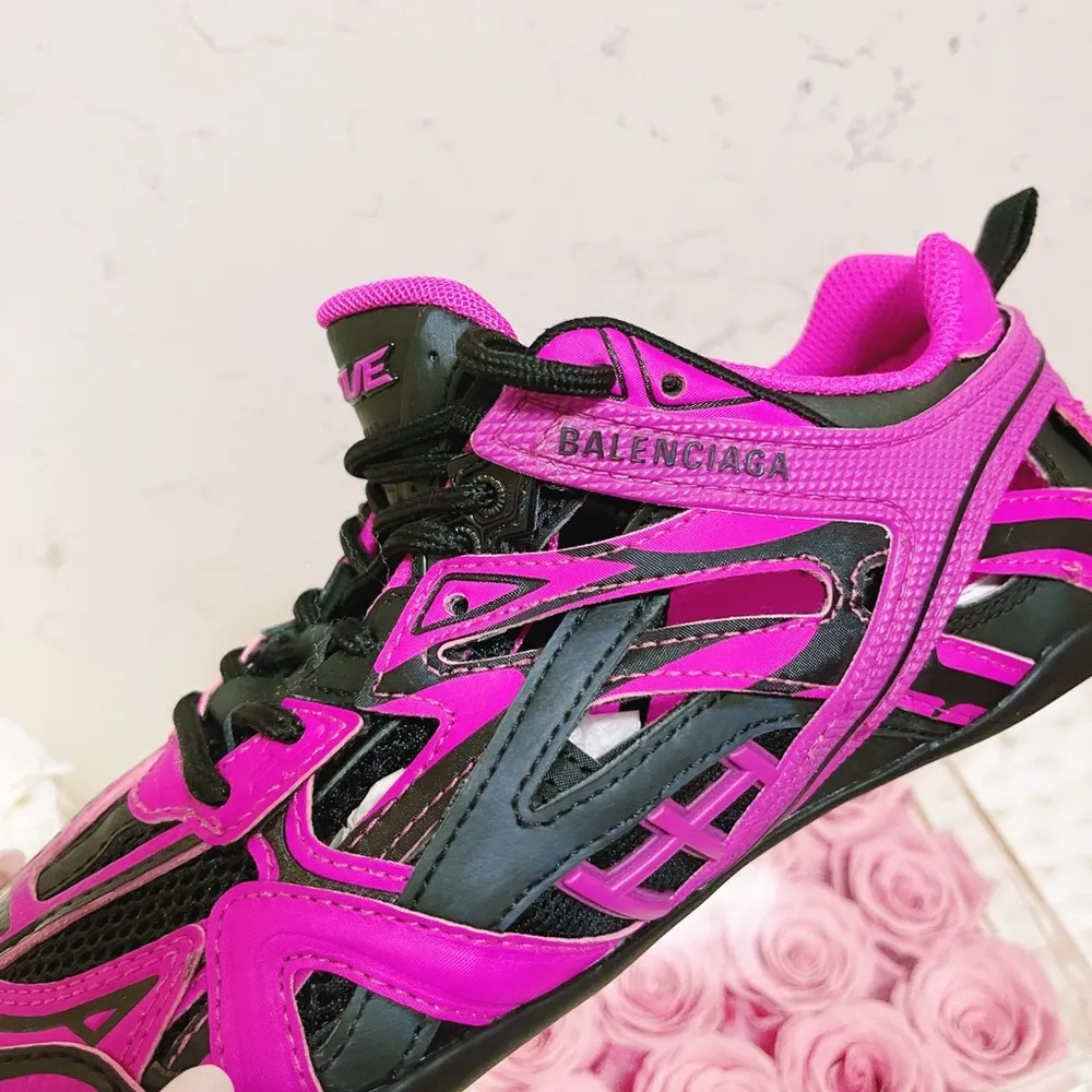 Authentic Balenciaga New Pink and Black Drive Sneakers - Image 6