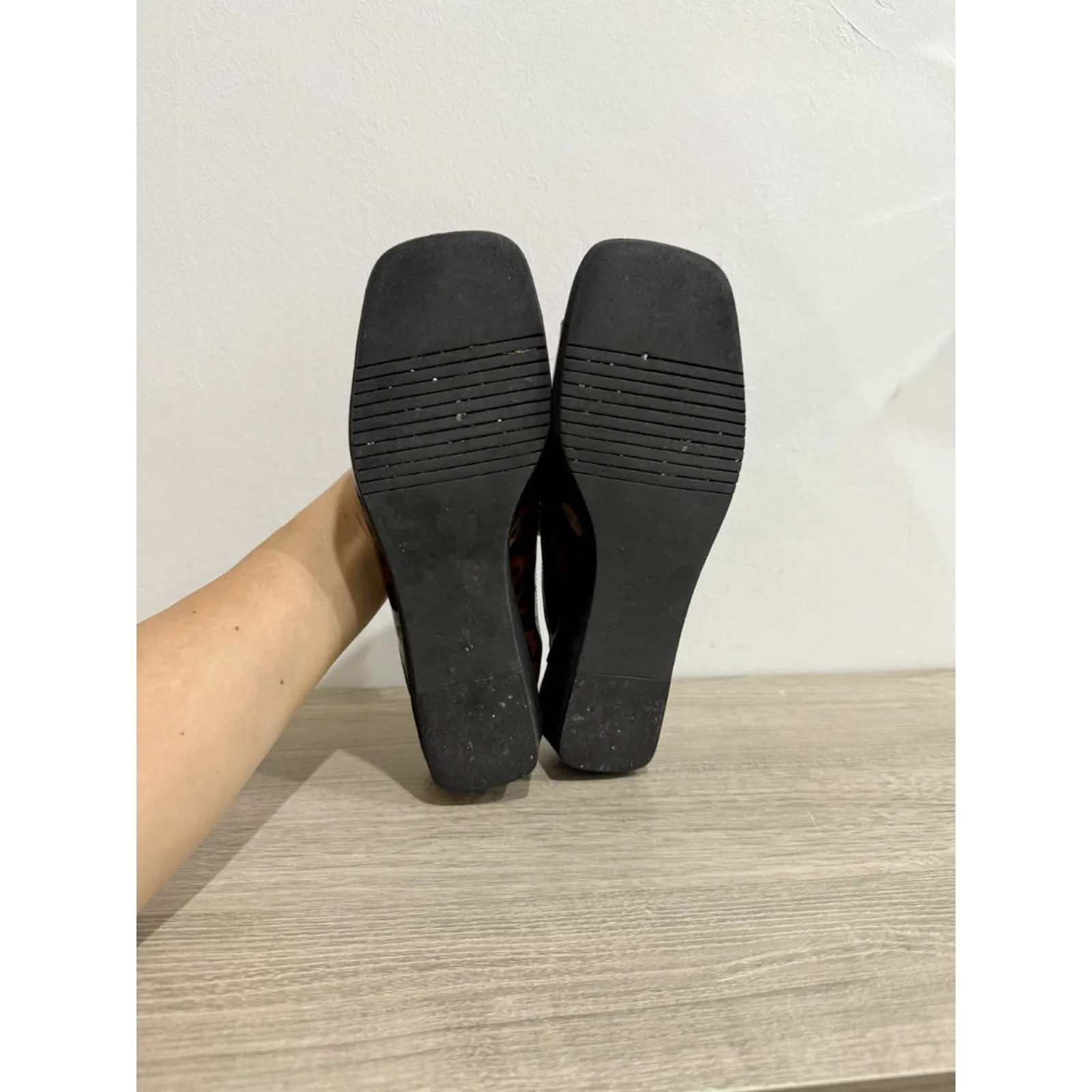 Salvador Ferragamo Leopard Print Slip On Wedge Slides Sandals Brown/Black 7.5 - Image 6