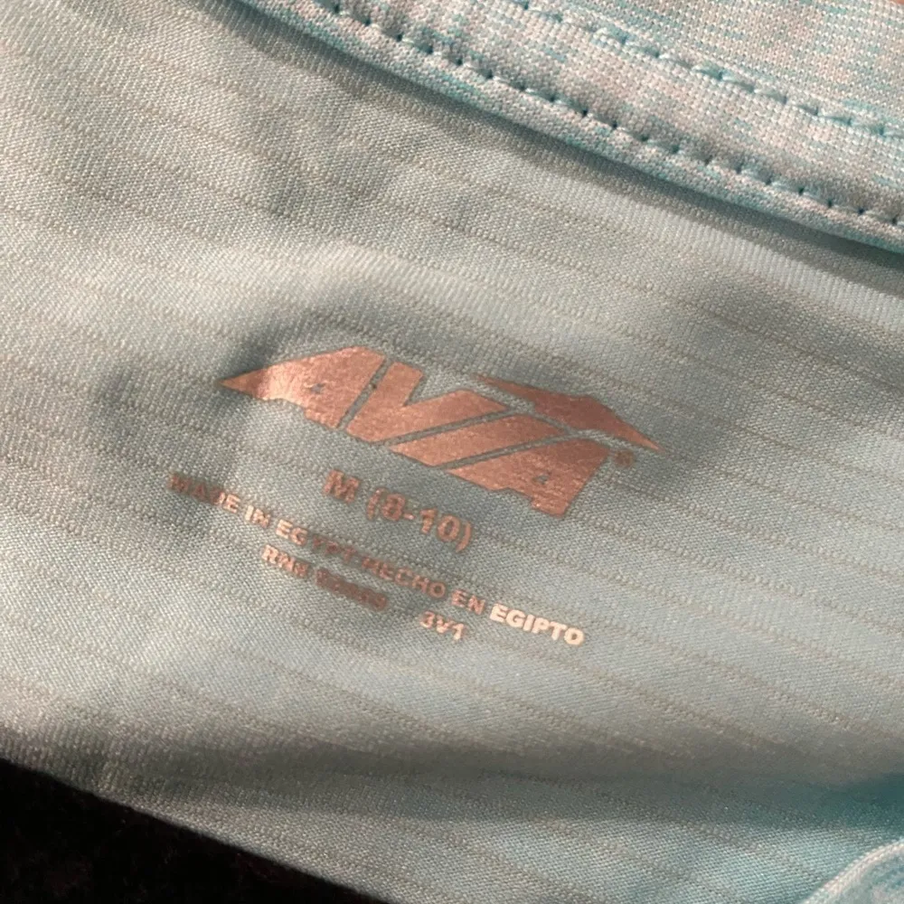 Avia Size M Aqua Blue Sleeveless Relaxed Fit Athletic Tank Top Muscle Shirt - Image 10