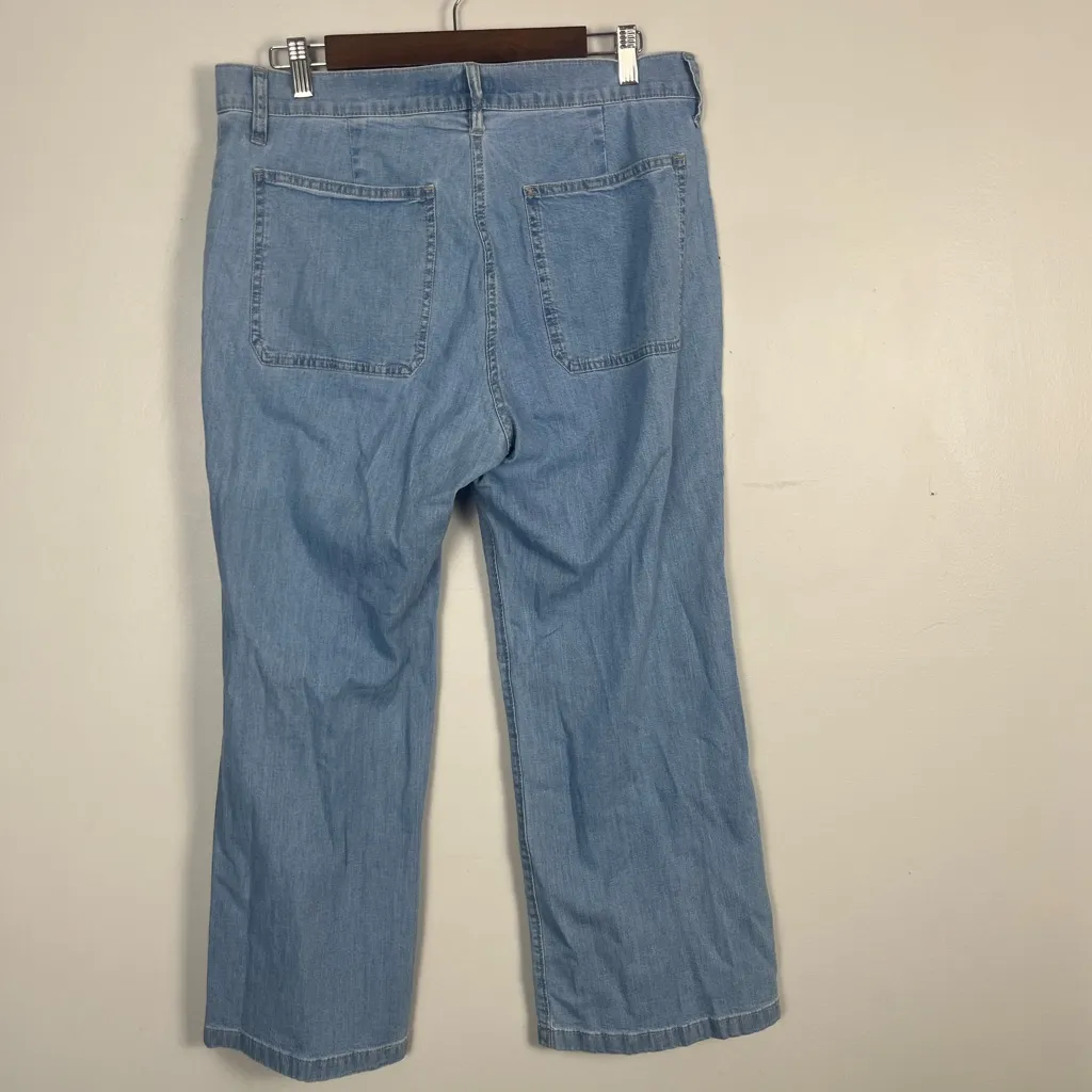 J. Crew High-rise kickout jean with sailor pockets drapey denim Montauk Wash 30P - Image 6