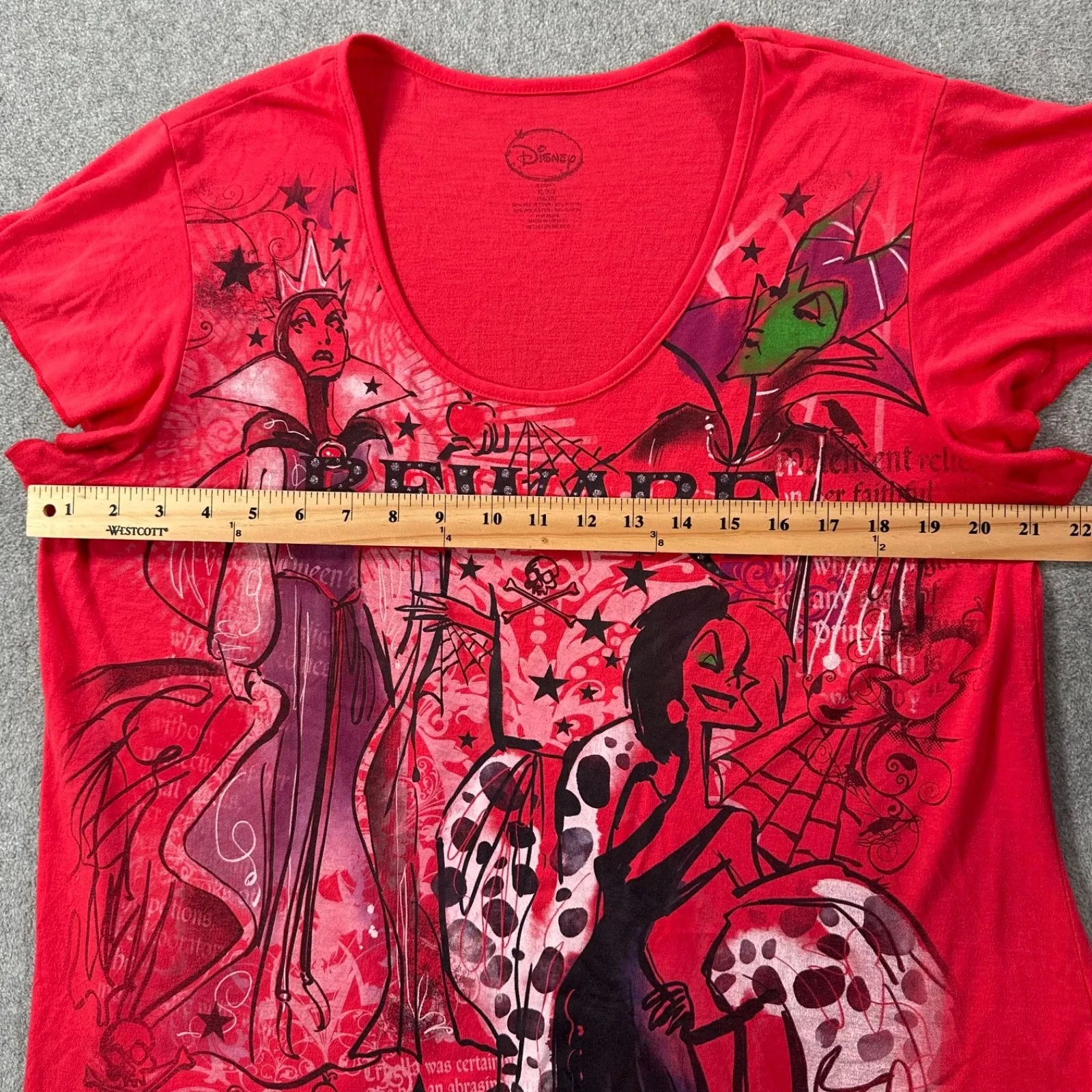 Disney Villains Beware Short Sleeve Graphic Tee Shirt Women's XL Red Cruella - Image 7