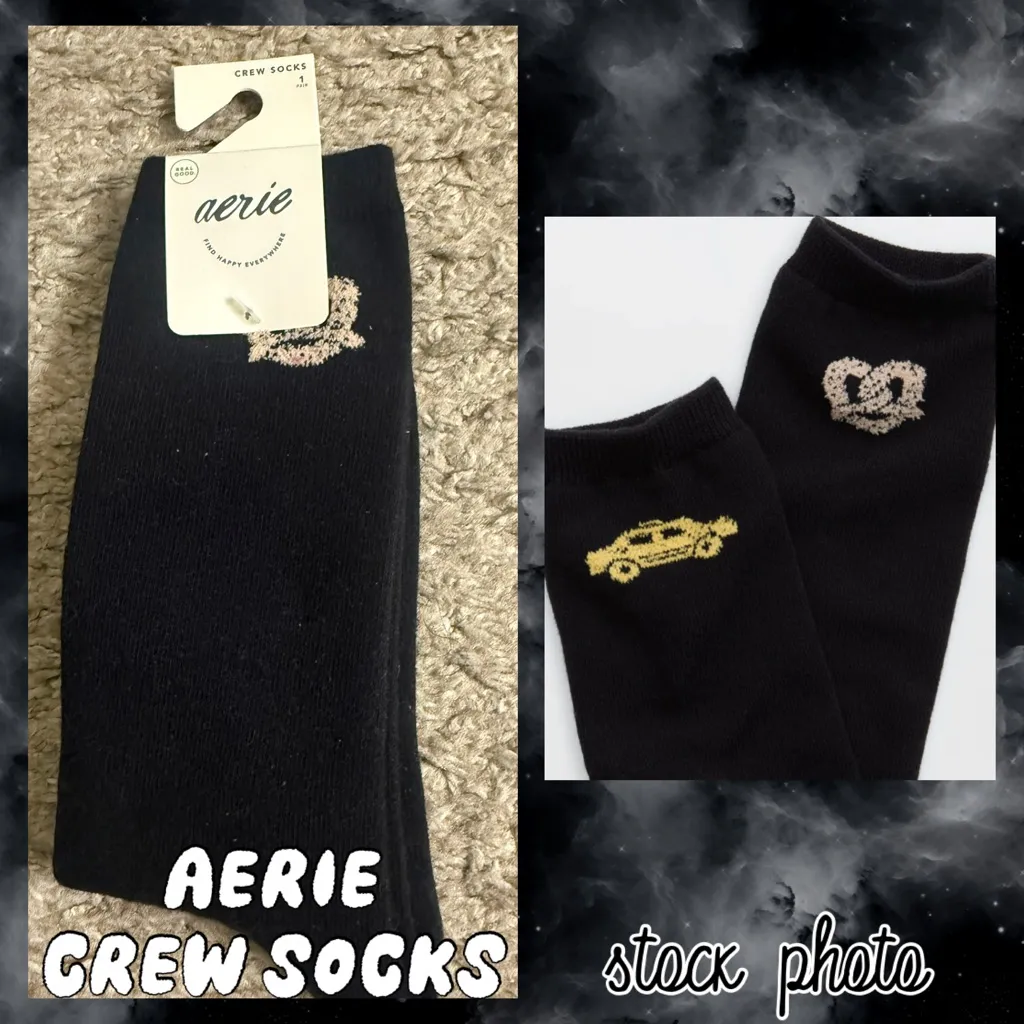 Aerie Black New York City NYC Snacks Pretzel Taxi Cab Graphic Crew Socks - Image 2