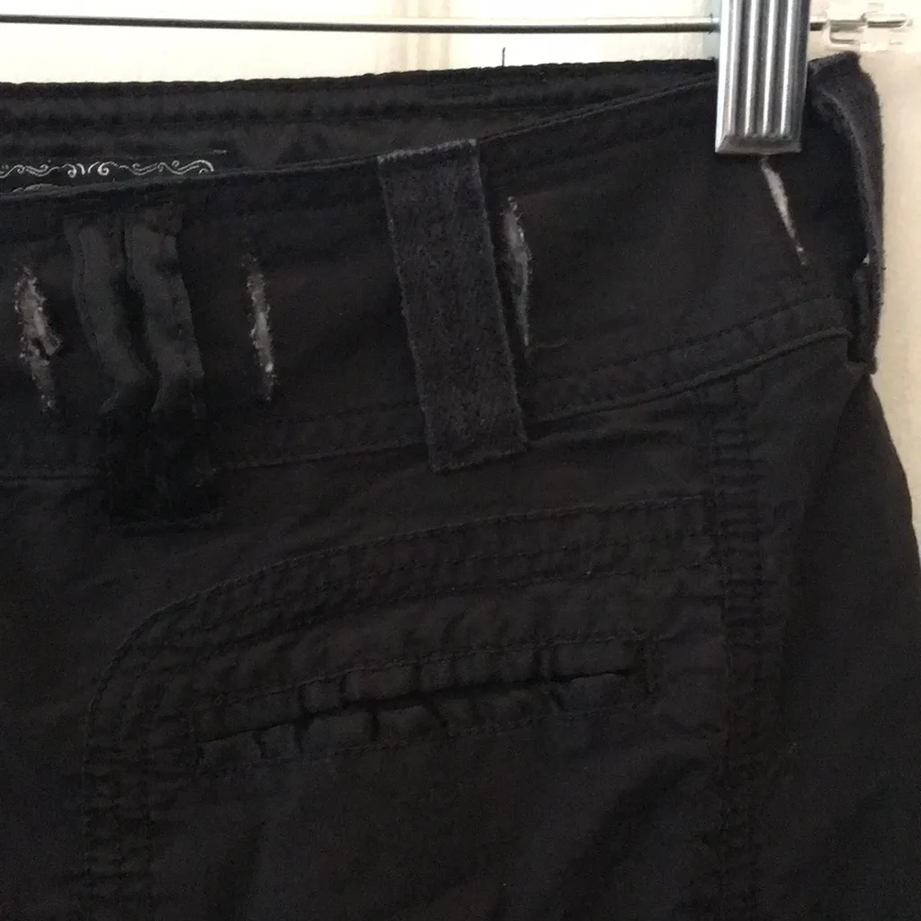 FINAL MARKDOWN Miss me capris small - Image 4