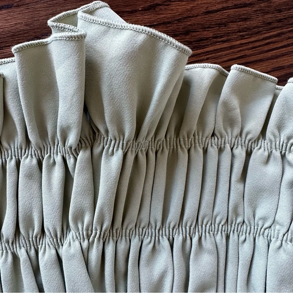 Princess Polly  Green Smocked short - Image 14