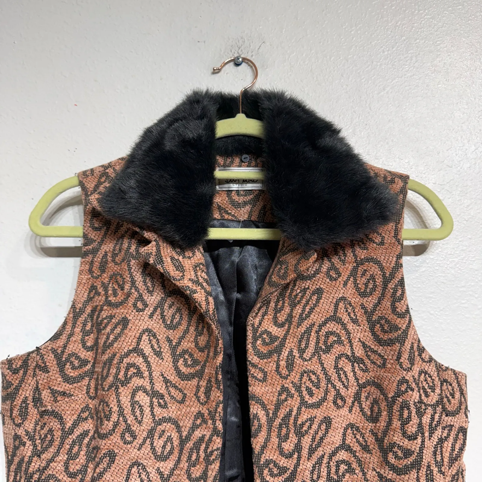 Bob Mackie Pink Floral Vintage Vest Sz M - Image 3