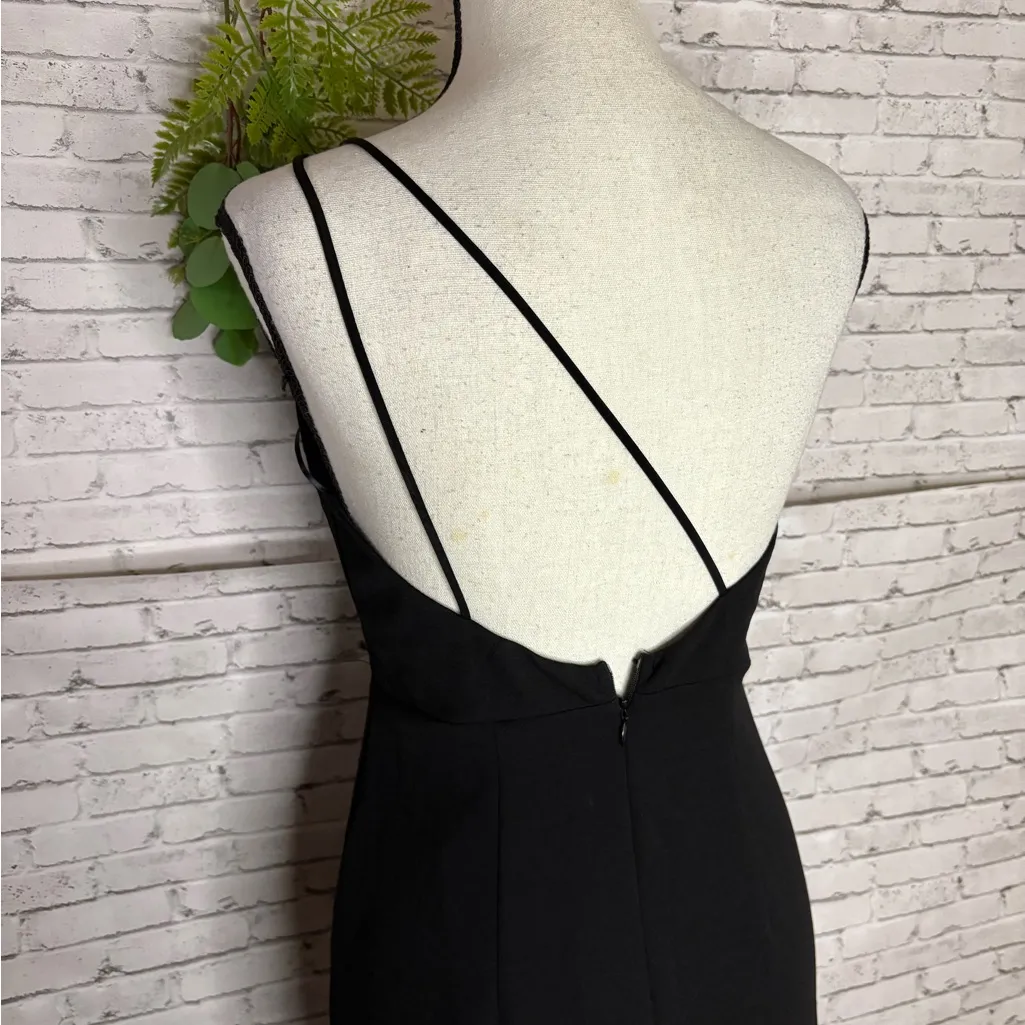 NWT Hello Molly Black Taking it Back One Shoulder Midi Dress - Image 4