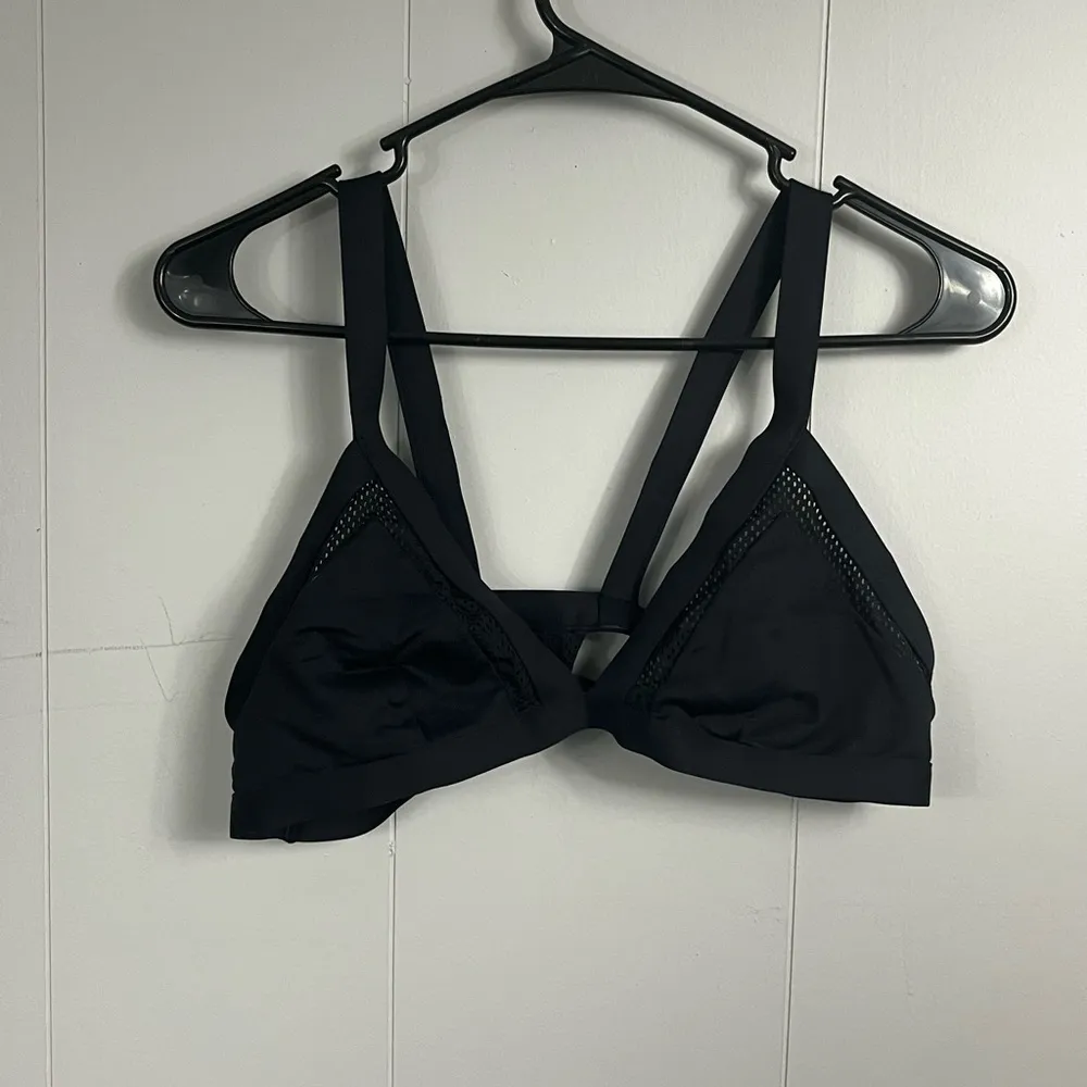 Black Cross Bikini Top with Mesh Detail - Image 6