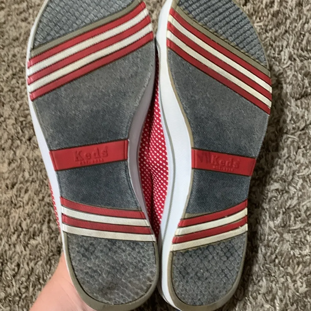 Keds Mules red and white polka dots backless tennis shoe women size 7.5 - Image 9