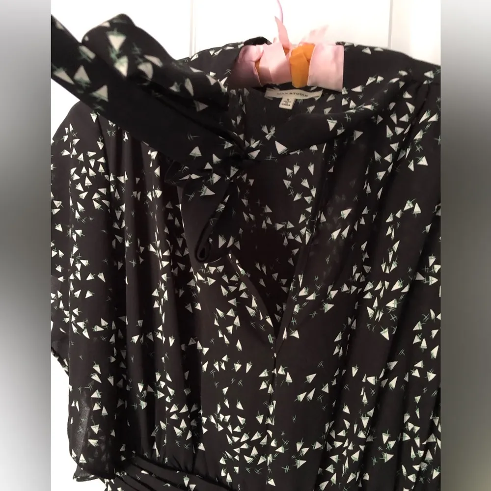 Max Studio Tie Neck Asymmetrical midi Dress flutter sleeves flowy size S - Image 10