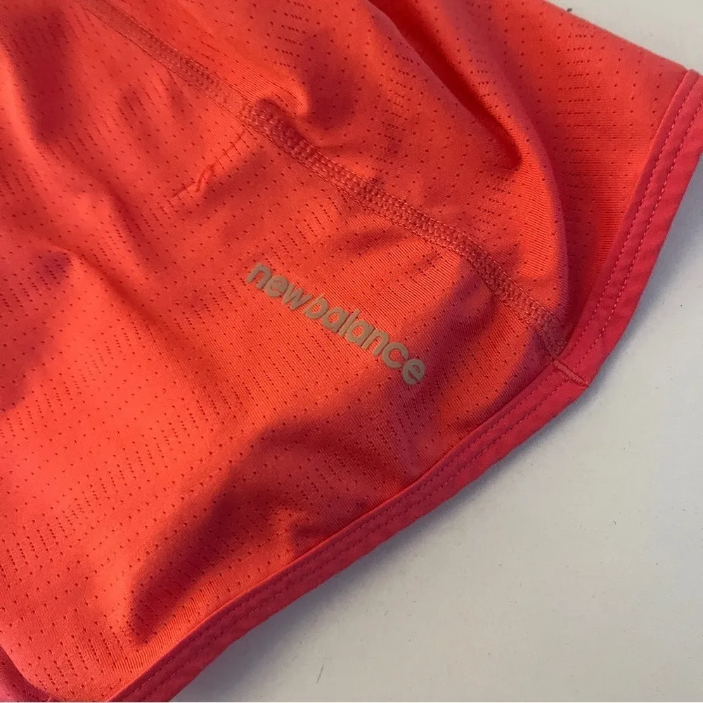 Under Armour Womens Shirt Medium Semi Fitted Orange Tank Top HeatGear Run Bra M - Image 9