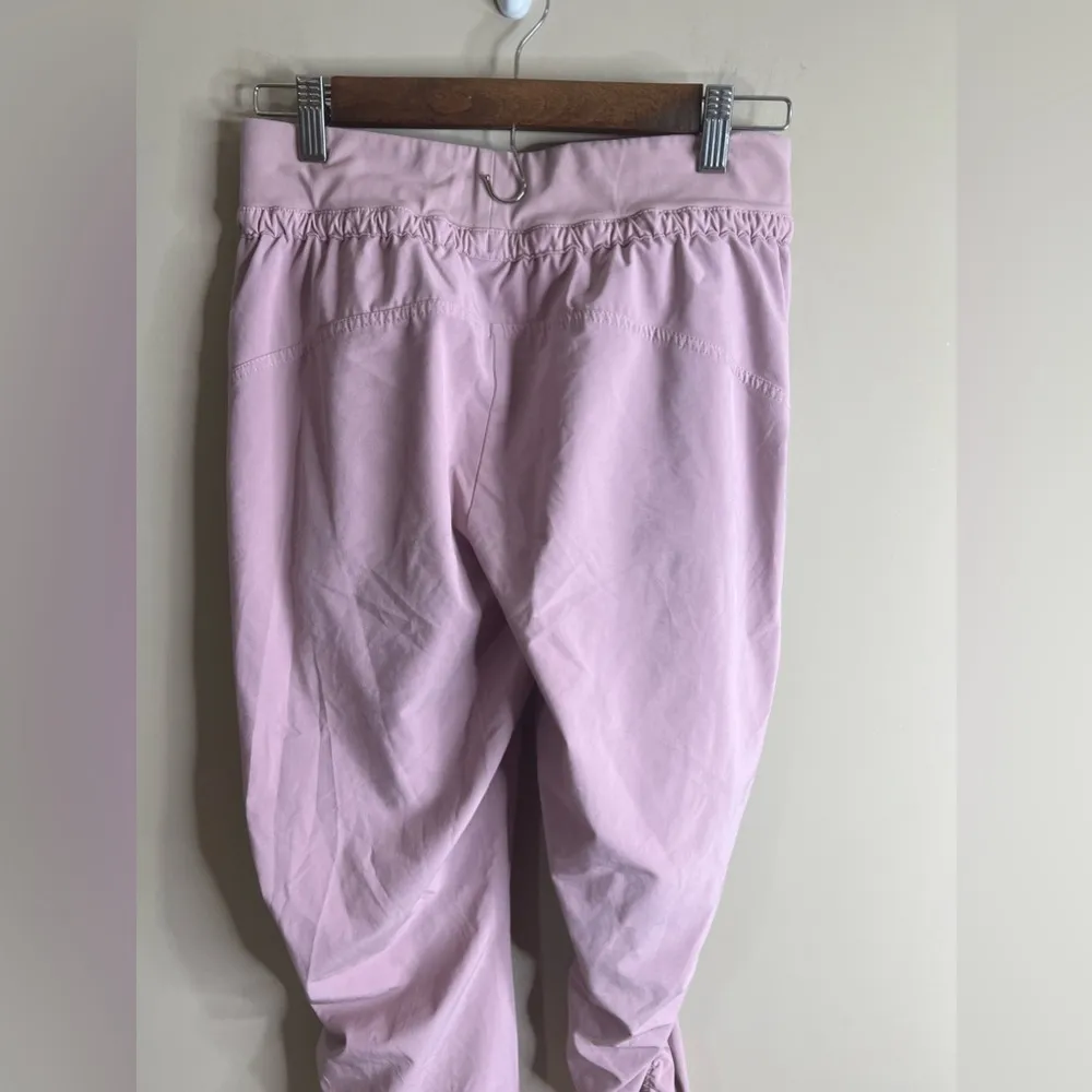 Athleta mid rise attitude pant 2p mauve pink - Image 9