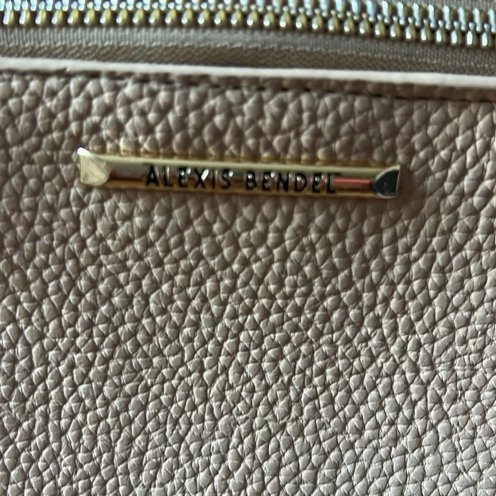 Alexis Bendel Backpack - Image 2