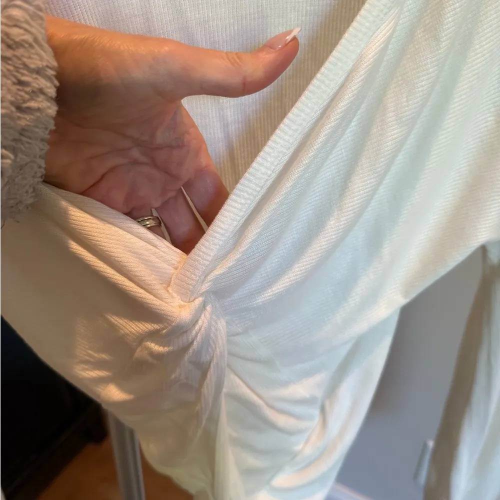 Off-White Cream Bodysuit - Image 3