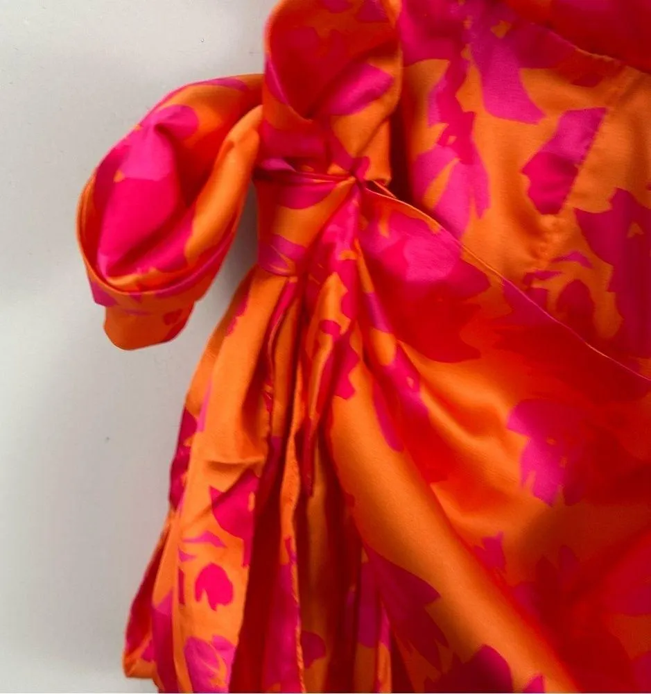 | Bright Pink and Orange Floral One Shoulder Satin Dress Medium - Image 3
