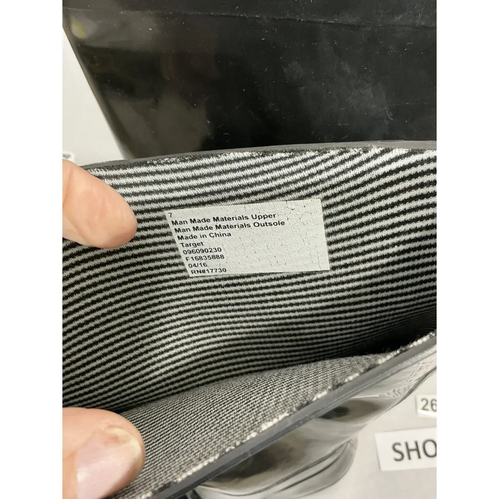 Womans Target Black Size 7 Tall Rubber Rain Boots NWT - Image 5