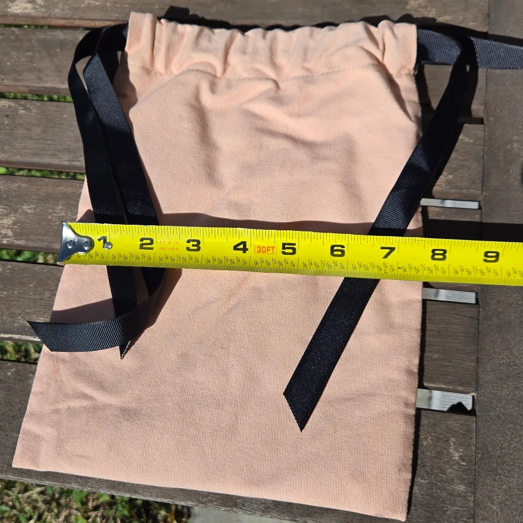 Gucci Pink Flat Makeup Drawstring Pouch Cosmetic Bag Case - Image 10