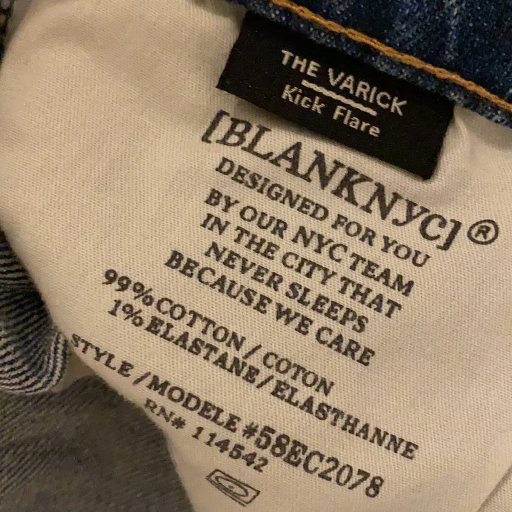 - BlankNYC The Varick Kick Flare Jeans - Image 9