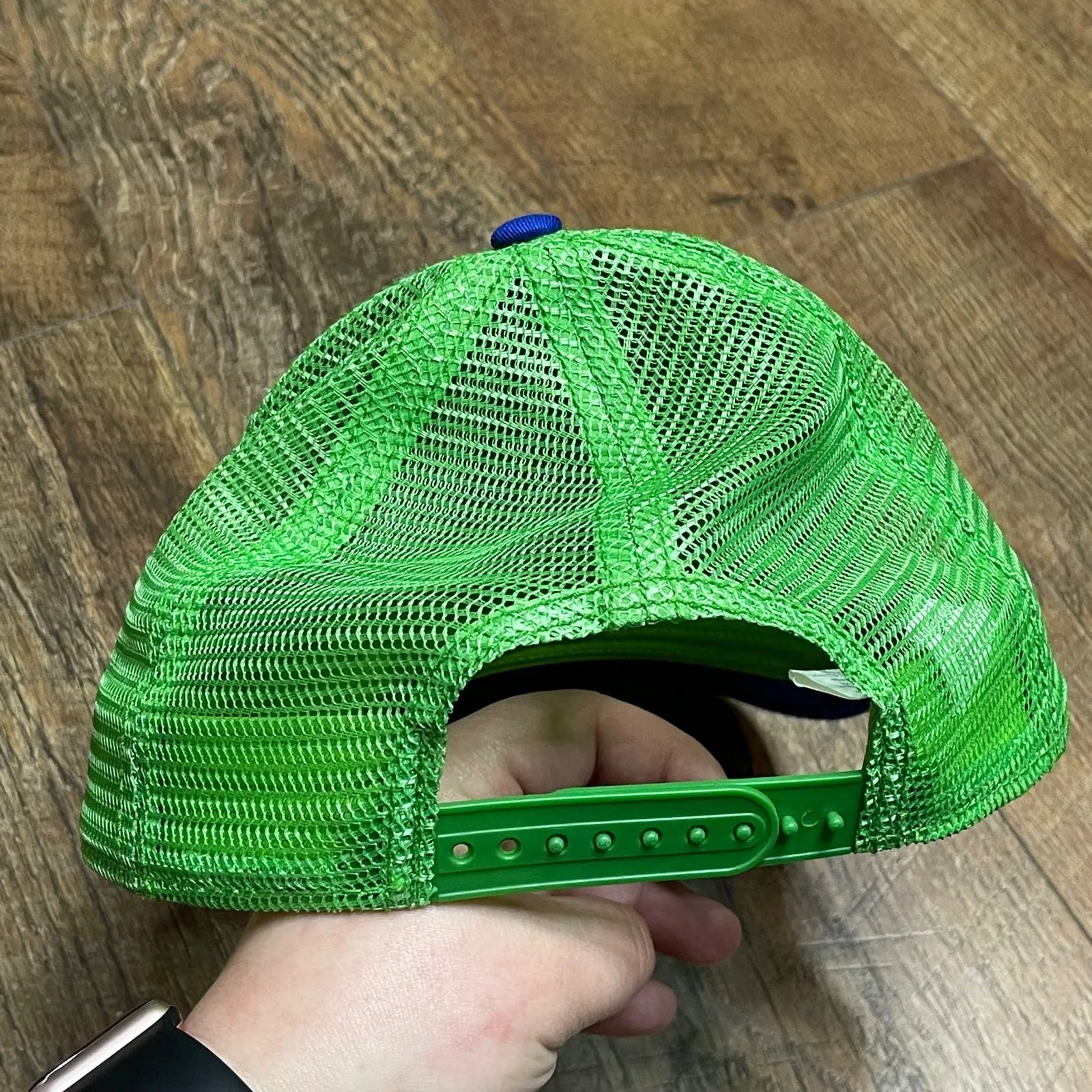 prAna Woman’s Casual Outdoors Green & Blue Trucker Hat - Image 3