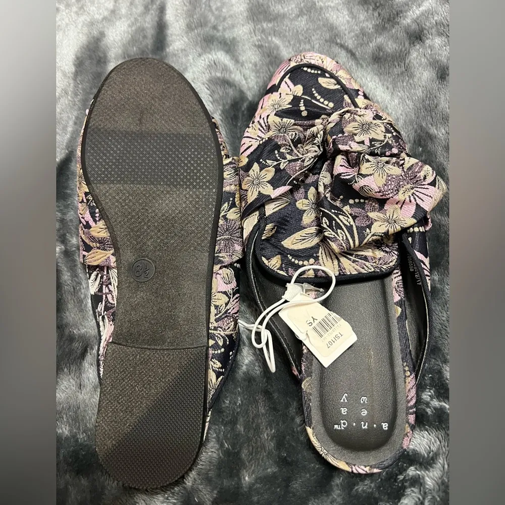 A New Day COPY - NWT  Floral Knotted Mules Size 8.5 - Image 6