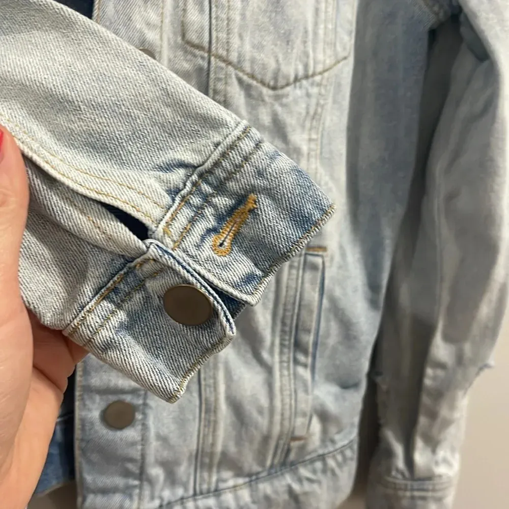 Chelsea & Violet Embroidered Distressed Denim Jacket oversized XS - Image 6