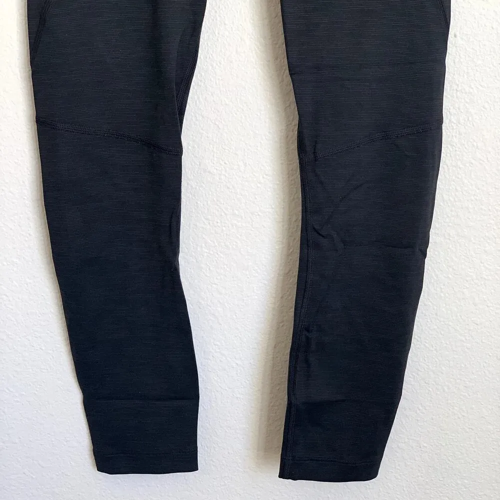 NWT Outdoor Voices Techsweat Core 3/4 Leggings in Night - Image 5