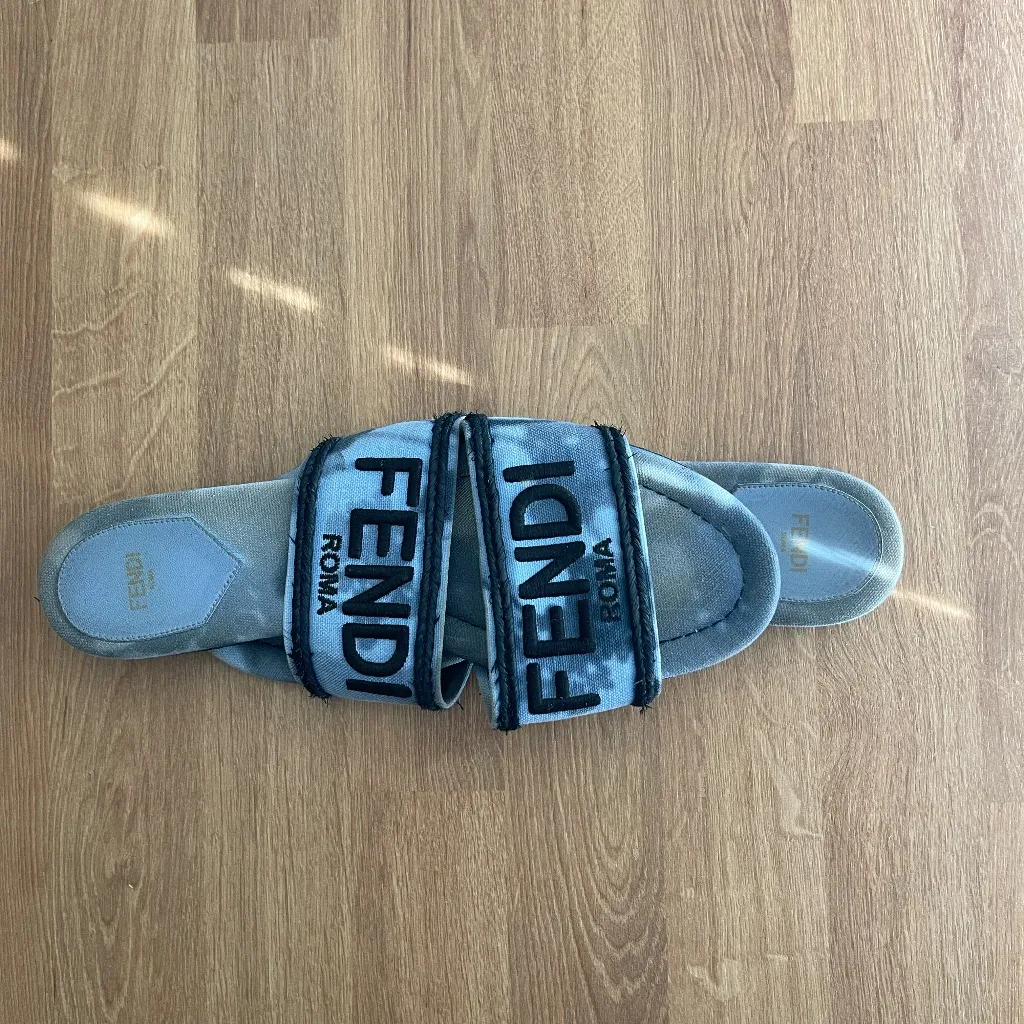 Fendi Roma Black and Blue Slides - Image 3