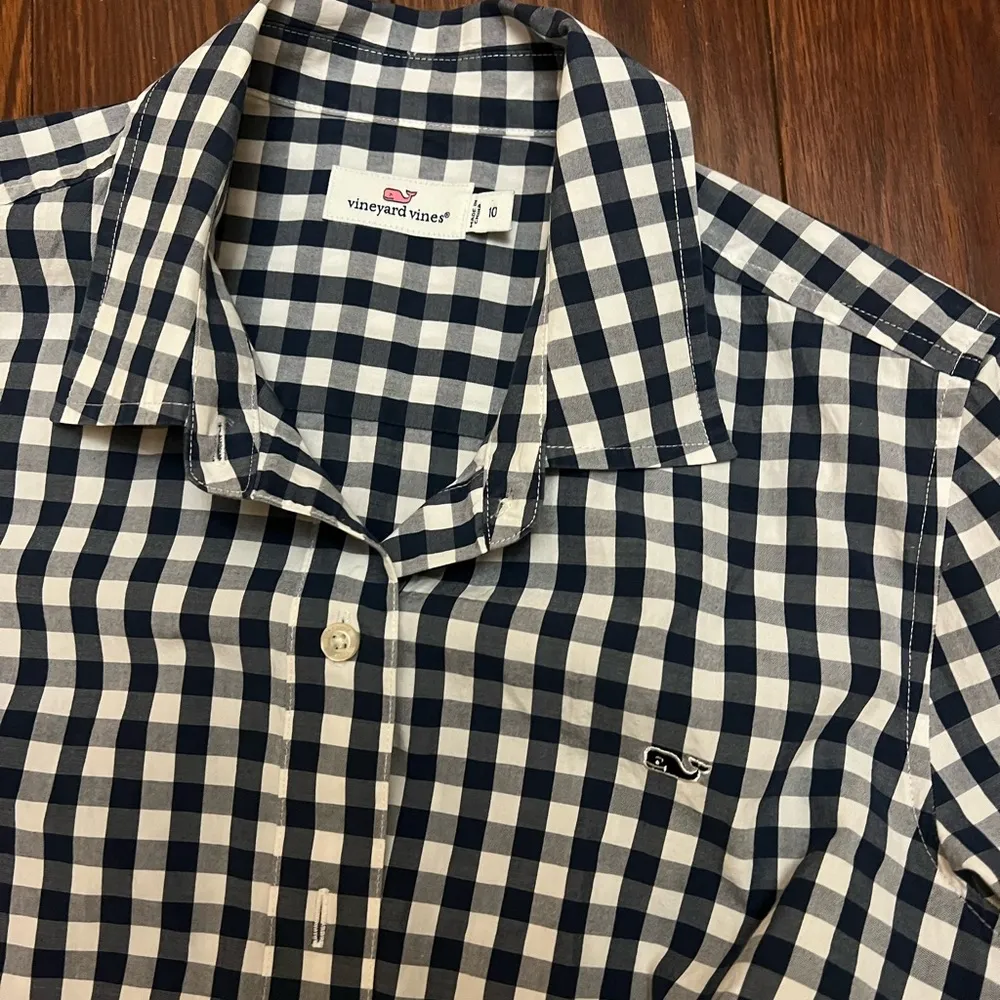 Vineyard Vines womens gingham navy blue white long sleeve button up - Image 2