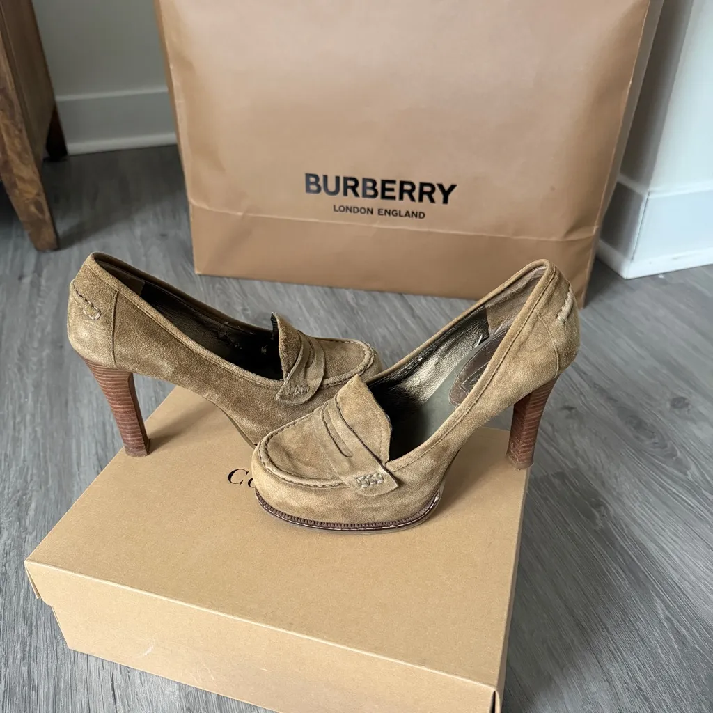 Banana Republic Heel platform Loafers Size 7 M - Image 2